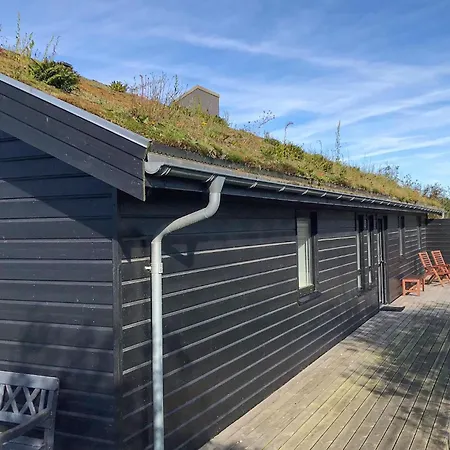 Casa de Férias Beautiful In With Kitchen Blokhus